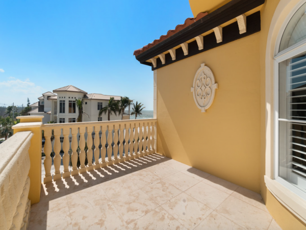 Stunning Beachfront Luxury Home in Bonita Springs